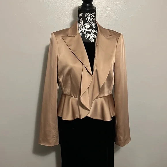 BCBGMAXARIA Satin Peplum Blazer - Picture 11 of 12